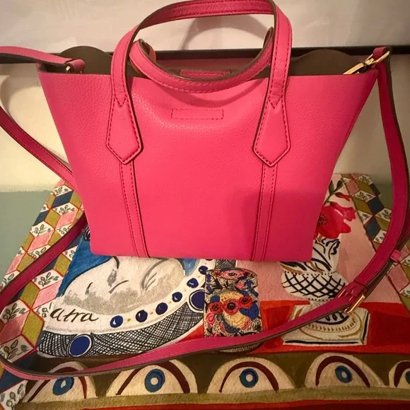 TORY BURCH PERRY SMALL TRIPLE-COMPARTMENT TOTE BAG IN CRAZY PINK - Picture 5 of 5